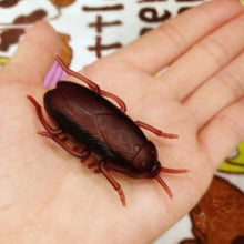 Load image into Gallery viewer, Bionic Cockroach Electric Toy