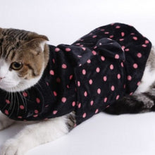 Load image into Gallery viewer, Cotton Knot Dot Pattern Warm Pet Clothes